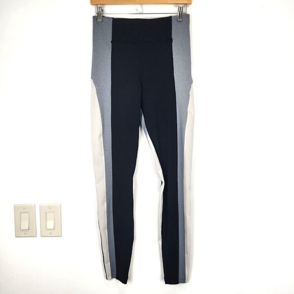 Athleta‎ Crest Colorblock Leggings S Black Gray White High Waist 487742 - Picture 1 of 10